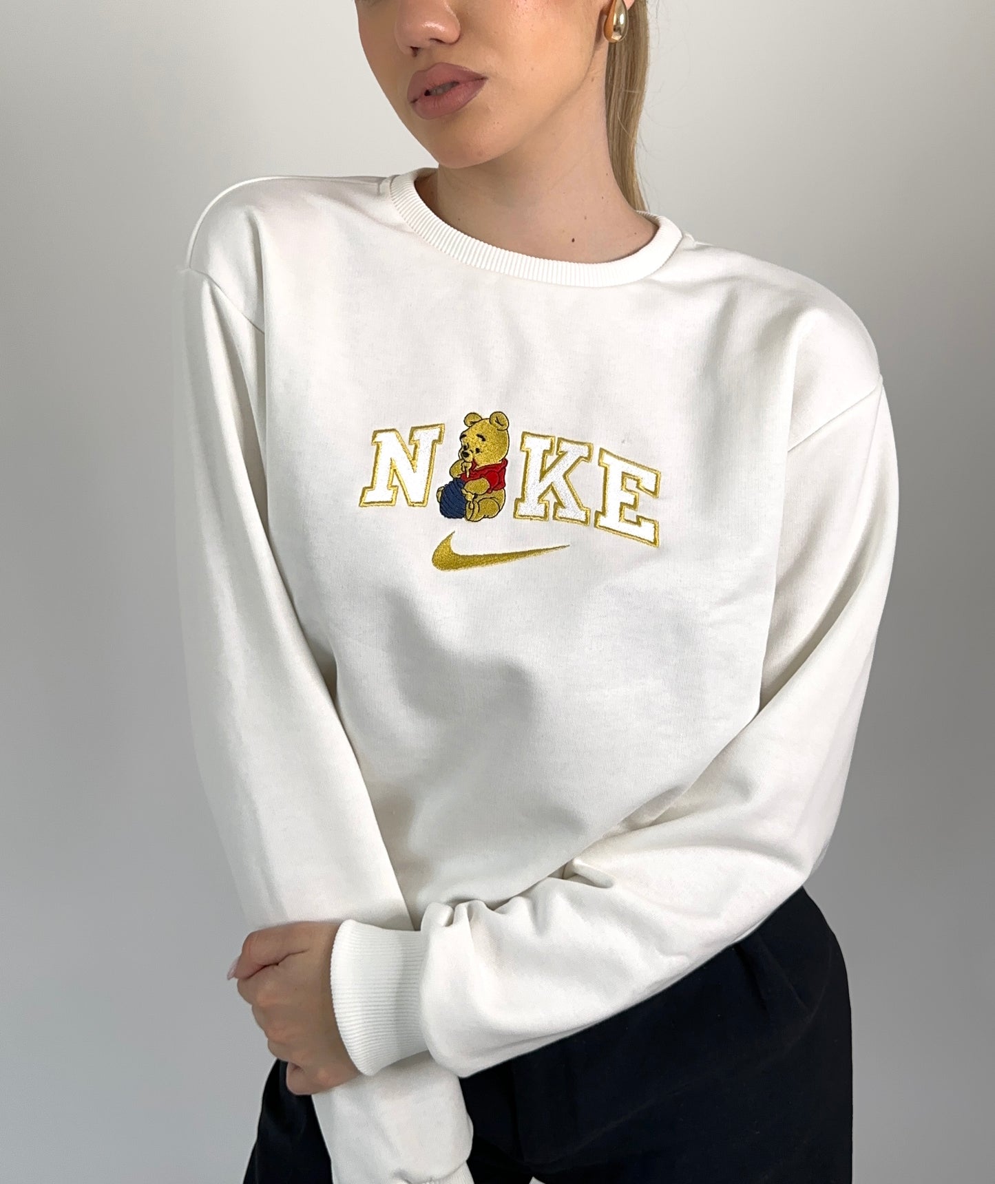 WINNIE THE POOH